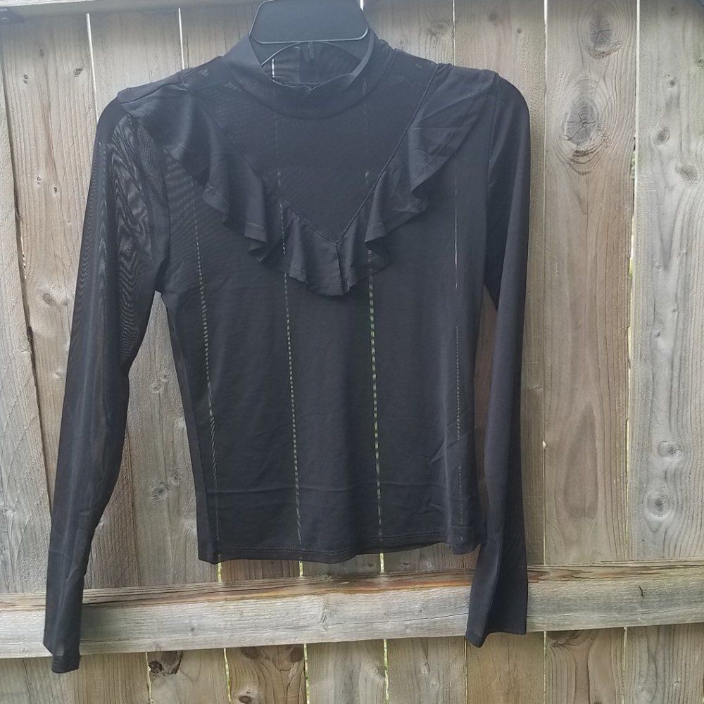 Juniors Medium Top Popular 21 Sheer Black Long Sleeve NWOT